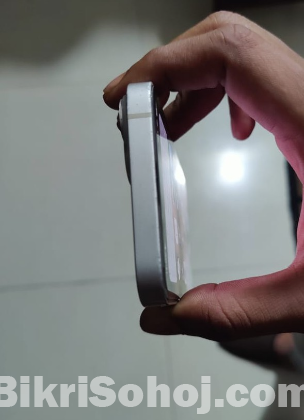 iPhone 14 128GB White